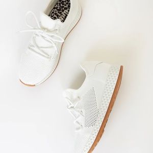 J SLIDES URBAN SPORT WHITE SNEAKERS